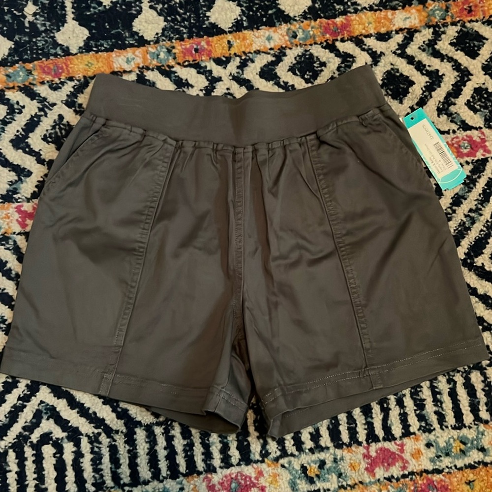 BNWT shorts